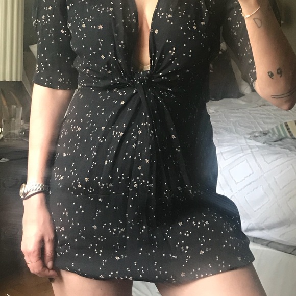 REFORMATION COURTNEY STAR MINI DRESS, SZ 6 - Picture 3 of 3